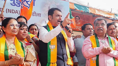 महापरिवर्तन ऐतिहासिक- देवेंद्र फडणवीस