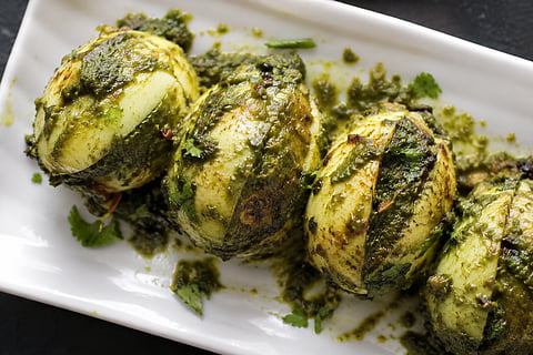 Sunday Special Recipe : कोळी स्टाईल झणझणीत अंड्याचं भरीत; एकदा खाल तर पुन्हा पुन्हा खावंसं वाटेल