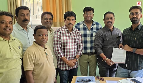 रस्ता पूर्ण नाही, मग टोल कसला? मुंबई-गोवा महामार्गावरील टोलवसुलीविरोधात रायगड प्रेस क्लबचा प्रशासनाला इशारा