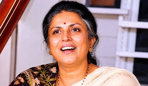 स्वर राहिला जिवंत
