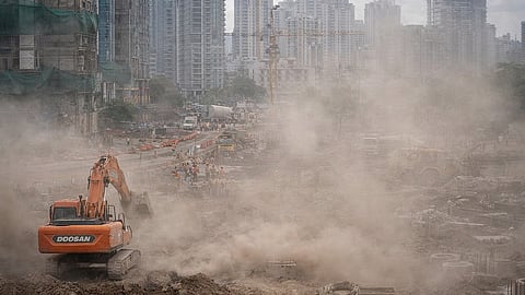 Mumbai : ८३५ बांधकामांना 'स्टॉप वर्क' नोटीस 