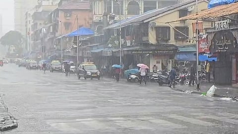 अखेर ‘ताे’ आला..! ठाणे, पालघर, रायगड, रत्नागिरी आणि सिंधुदुर्गात 'यलो अलर्ट'; विदर्भातील ४ जिल्ह्यांना ऑरेंज अलर्ट
