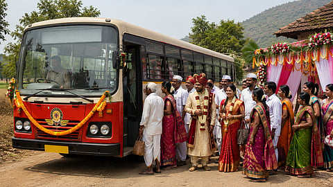 शेतकऱ्यांना लग्नसराईसाठी माफक दरात एसटी बसेस