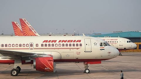 भारतीय विमान कंपन्यांना ३८ हजार कोटींचा तोटा होणार; यंदाच्या आर्थिक वर्षासाठी 'इक्रा'चा अंदाज 