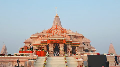 राम मंदिर देणग्या अपहार : पोलिसात तक्रार न करताच परतणाऱ्या चंपत राय यांना 'तो' फोन कुणाचा? ६ जुलैची बैठक ठरणार वादळी 