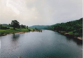 मुरबाडमध्ये गावांचा संपर्क तुटला; अतिवृष्टीमुळे काळू, शाई नदीसह डोईफोडीलाही आला महापूर, आपत्तीव्यवस्थापनाचा रेड अलर्ट
