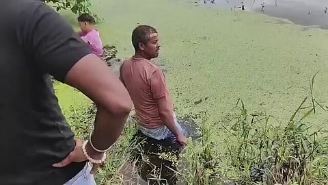 West Bengal : अल्पवयीन मुलीवरील बलात्कार-हत्या प्रकरणातील आरोपीचा एन्काऊंटर; पोलिसांचे पिस्तूल हिसकावून पळून जात होता