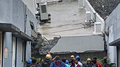 पुण्यात मोठी दुर्घटना! पिंपरी-चिंचवडमध्ये बांधकामाधीन इमारत कोसळली; १५-२० कामगार अडकल्याची भीती, Video