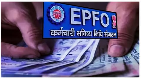 पीएफचे व्याज जमा होण्यास अखेर सुरुवात; पुढील आठवड्यापर्यंत सभासदांना पाहता येणार अपडेट