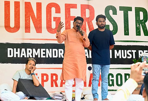 सोनम वांगचूक यांच्या आंदोलनाला शिवसेना ठाकरे गटाचा पाठिंबा