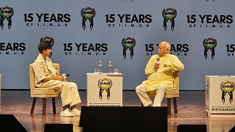 ‘जेन-झी’चे प्रश्न रास्त, आंदोलन हे संवादाचे माध्यम; सरसंघचालक मोहन भागवत यांचा तरुण पिढीशी संवाद