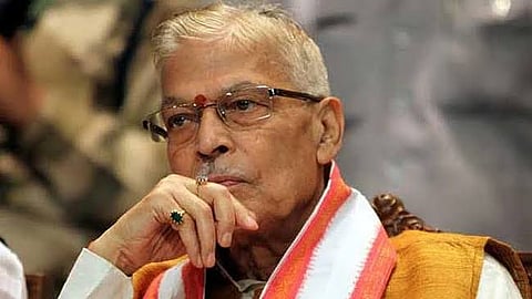 मुरली मनोहर जोशी यांचा मोदी सरकारवर हल्लाबोल; सरकार स्वतःच घोटाळ्यांमध्ये अडकल्याची टीका