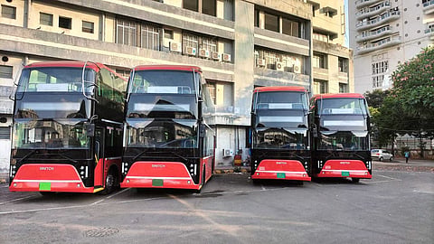 Mumbai : बीकेसी-कुर्ला मार्गावर डबलडेकर बस चालवणे अशक्य; उंचीमुळे १५० नवीन ईव्ही डबलडेकर बस पुन्हा रखडल्या