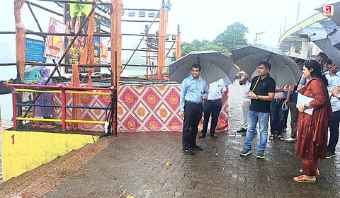Mumbai : विसर्जन सुरक्षित पार पडण्यासाठी दक्षता घ्या! अतिरिक्त आयुक्त डॉ. ढाकणे यांचे निर्देश