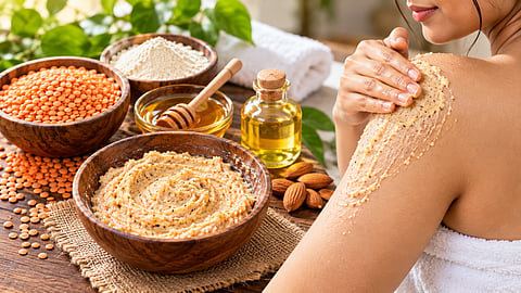Skin Care : उन्हामुळे टॅनिंग झालंय? घरच्या घरी असा तयार करा मसूर डाळीचा स्क्रब, त्वचा दिसेल तजेलदार