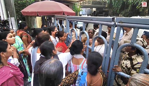 Ulhasnagar : सभापतींच्याच प्रभागात पाण्याचा ठणठणाट; ऐन नवरात्रोत्सवात महिलांचा मोर्चा