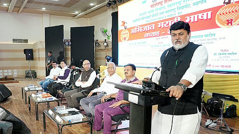 खान्देशातील बोलीभाषांच्या जतनासाठी विद्यापीठात केंद्र; सहा महिन्यांत केंद्राची स्थापना, शासनाकडून निधी उपलब्ध करून देणार