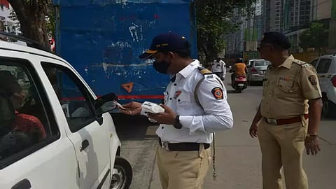 परराज्यातील ४७५ वाहनांवर RTO ची कारवाई; २४.०९ लाखांचा दंड वसूल
