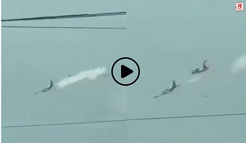 Philippines Plane Crash : प्रशिक्षणादरम्यान हवाई दलाच्या दोन विमानांची धडक; चार वैमानिकांचा दुर्दैवी मृत्यू, Video