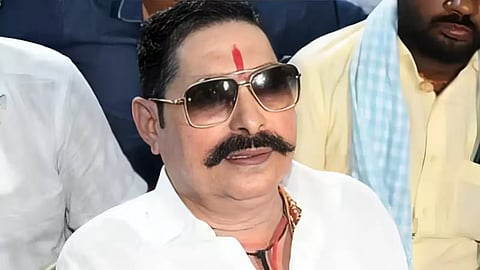 'पक्षविरोधी' कारवायांमुळे जेडीयूचे आमदार अनंत सिंह यांची हकालपट्टी