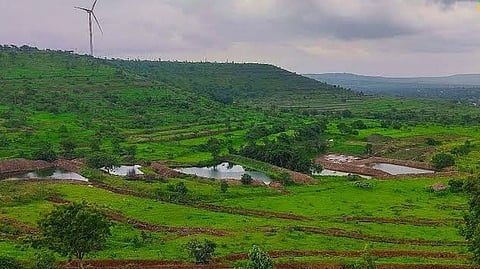 मतवारी दुष्काळाची! राळेगणसिद्धी, हिवरेबाजारचा धडा; उत्तर आपल्याच अंगणात 