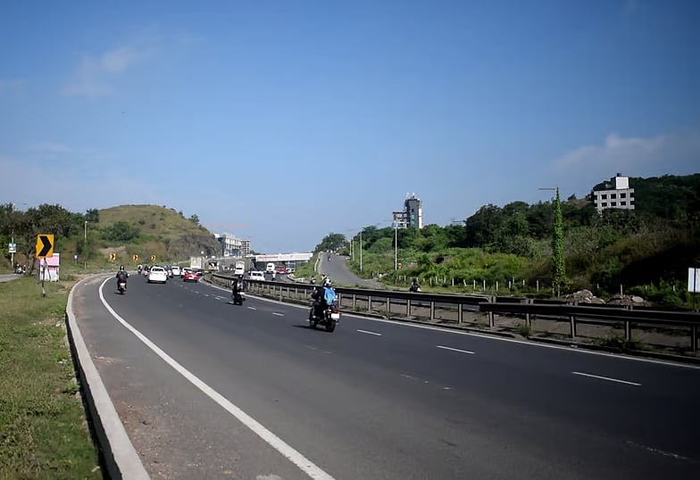 Mumbai : अखेर १५० कोटींचे रस्ते मार्किंग टेंडर रद्द; संभाव्य घोटाळ्याच्या आरोपानंतर पालिकेची माघार