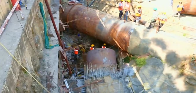 मेट्रो लाइन '७ ए'ला मोठी चालना ; २४०० मिमी अपर वैतरणा जलवाहिनी वळवण्याचे काम पूर्ण