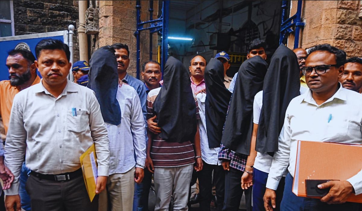 रोहित शेट्टी गोळीबार प्रकरण : पाच आरोपींना ११ फेब्रुवारीपर्यंत पोलीस कोठडी