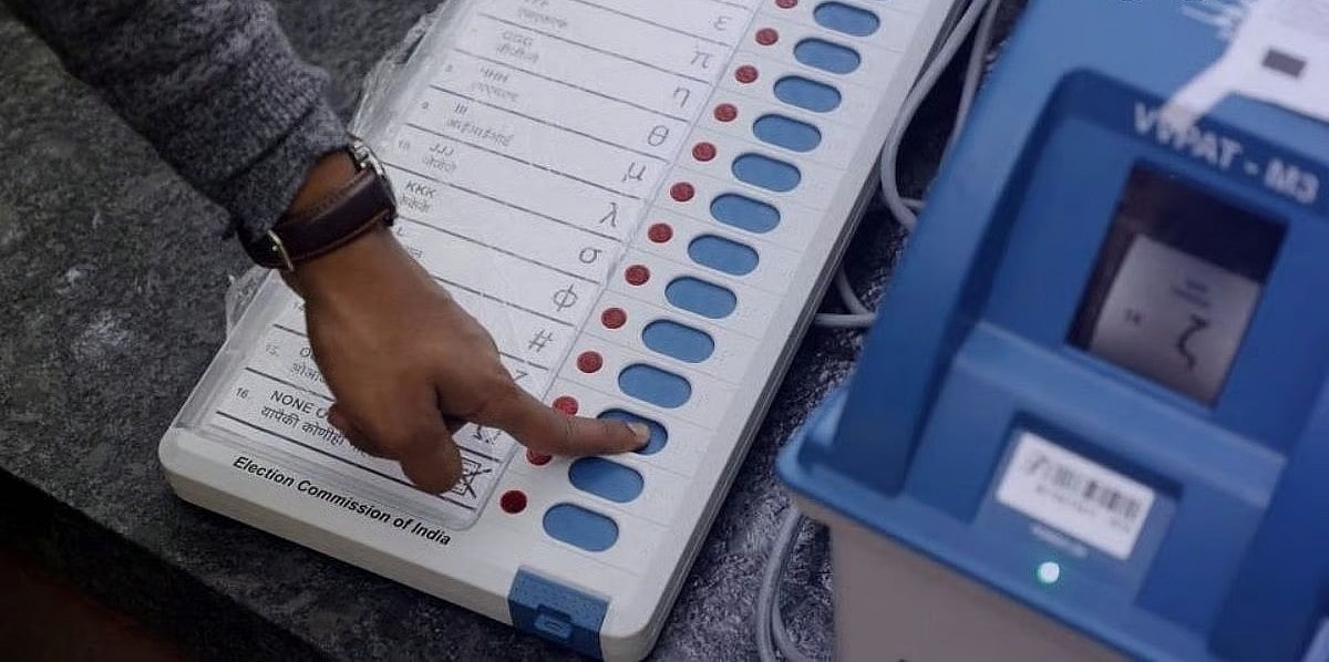 तमिळनाडूमध्ये प्रचाराच्या तोफा थंडावल्या; ४,०२३ उमेदवारांचे भवितव्य EVMमध्ये बंद होणार, ४ मे रोजी निवडणुकीचा निकाल