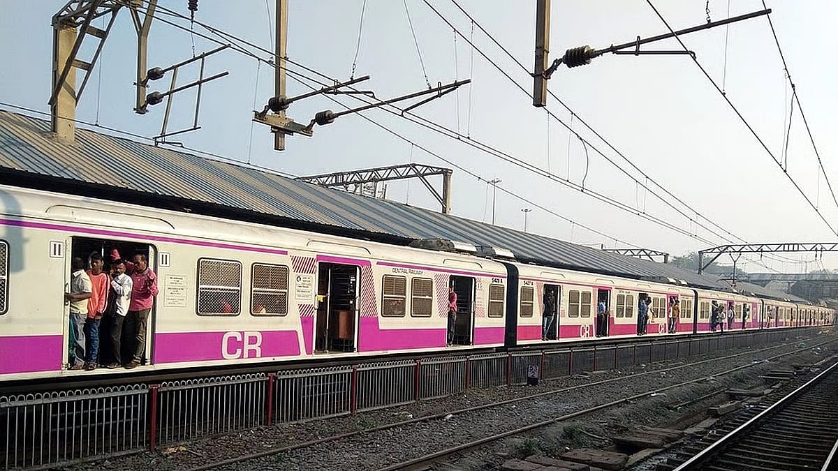Mumbai : उद्या तिन्ही रेल्वे मार्गांवर मेगा ब्लॉक; कोणत्या भागांवर परिणाम? वाचा सविस्तर