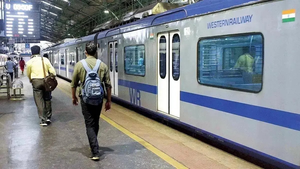मुंबईकरांची AC लोकलला पसंती; अवघ्या ४ महिन्यात दीड कोटी प्रवाशांचा प्रवास
