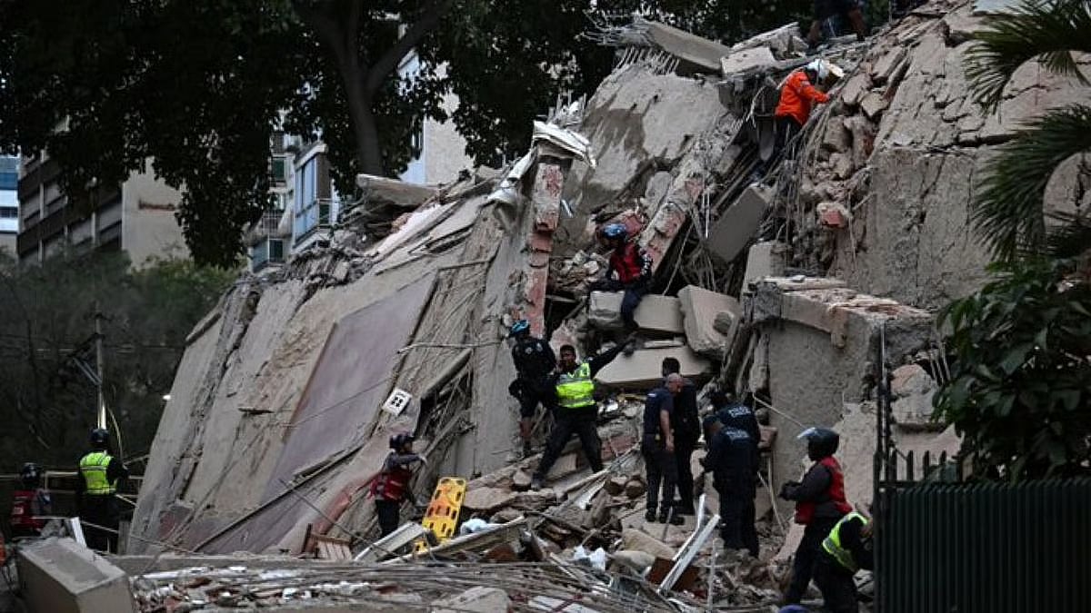 Venezuela Earthquake : भीषण भूकंपाने व्हेनेझुएला हादरला! ३२ जणांचा मृत्यू, ७०० हून अधिक जखमी; इमर्जन्सी जाहीर