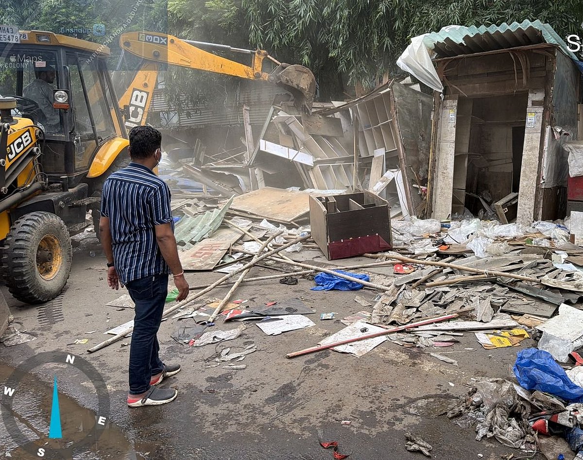 Mumbai : ३० स्टॉल्सवर हातोडा; भायखळा, मुंबई सेंट्रलमध्ये 'पादचारी प्रथम'; नायर रुग्णालय मार्गावर २७ स्टॉल्सना नोटीस