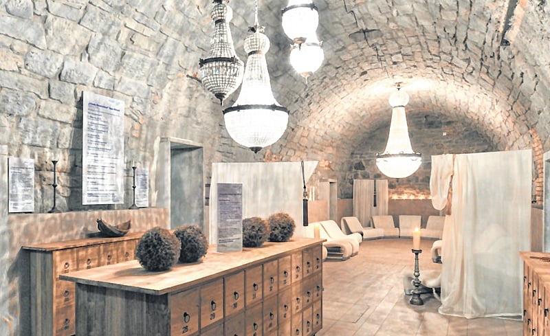 The cavernous interiors of the
Thermalbad & Spa Zürich