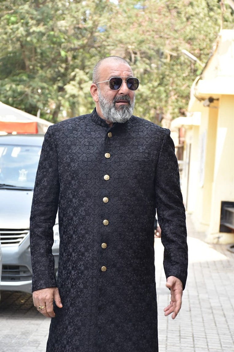 Sanjay Dutt returns home after being hospitalized for two days