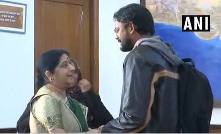 Sushma Swaraj was like a mother to me, says man freed from Pakistan jail due to ex-minister’s efforts