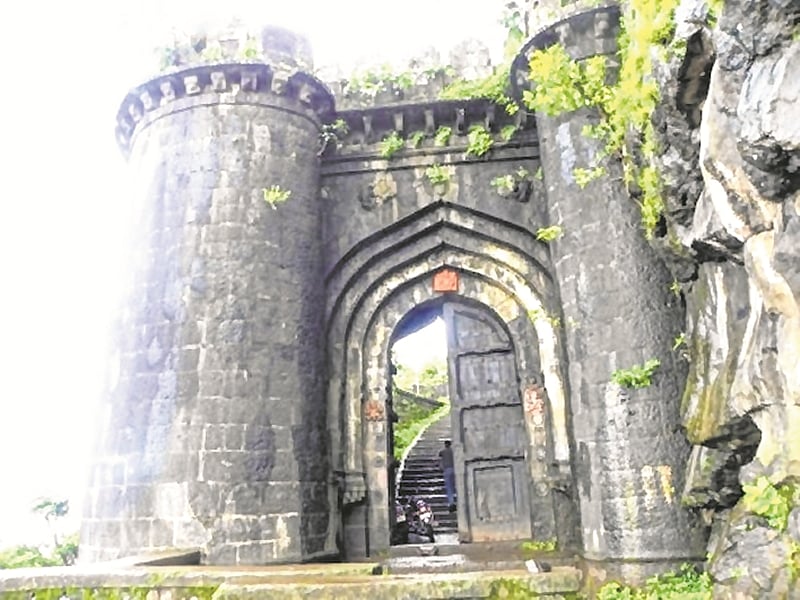 Sajjangad, Ajinkyatara, Janjira to be developed as commercial hubs?