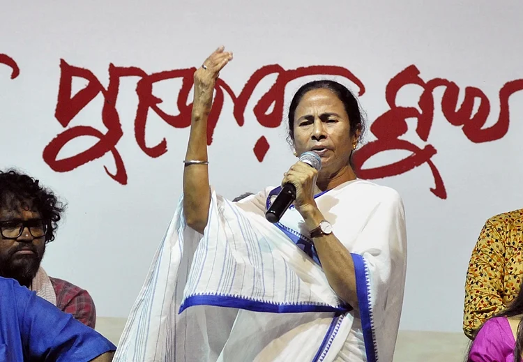 West Bengal: Political slugfest remained unabated even during festivities as Mamata says Delhi is playing with agencies | PTI Photo