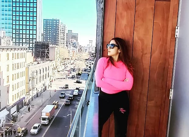 Pataudi princess Sara Ali Khan chilling with gal pals in New York