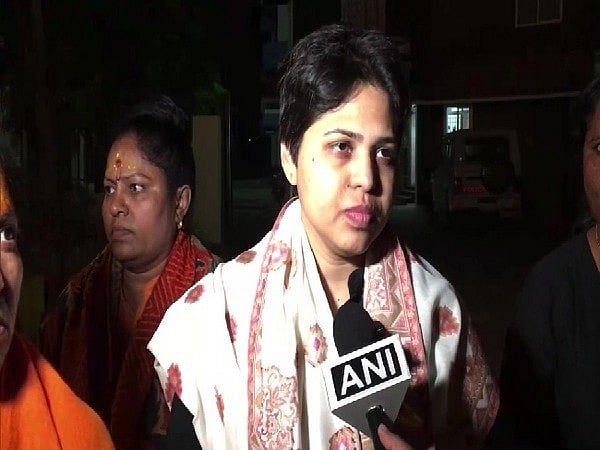 Will visit Sabarimala temple as it is our Constitutional right: Trupti Desai