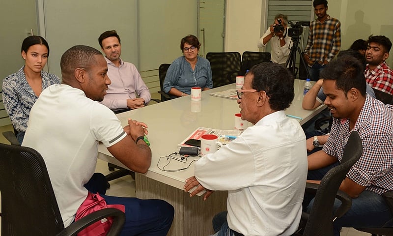 Yohan Blake in a jovial mood while answering the FPJ staff’s questions at the conference hall (below) Blake in different moods