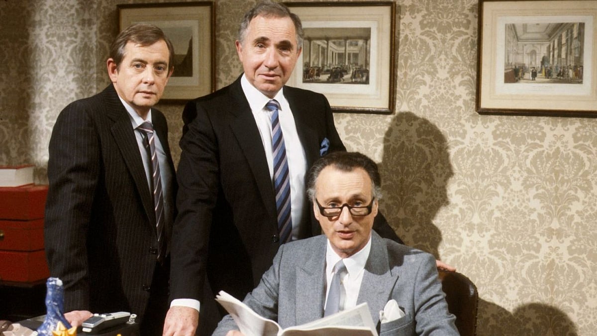 Goodbye Bernard: Legendary Yes Minister actor Derek Fowlds passes away