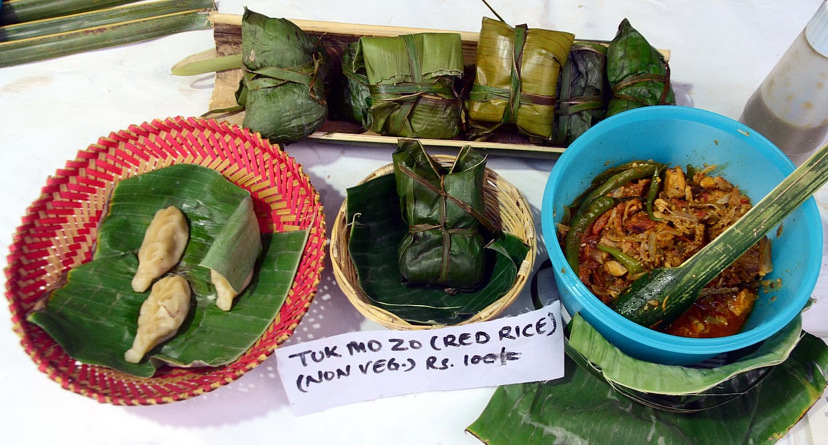 ‘Khuri’, ‘Tuk Mo zo (red rice), wrapped in banana’s leaf  of Lepcha tribe from Sikkim. 