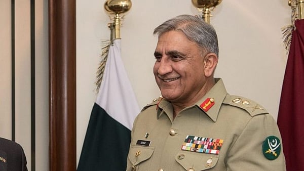 Qamar Javed Bajwa emphasises maximum restraint after Soleimani's death