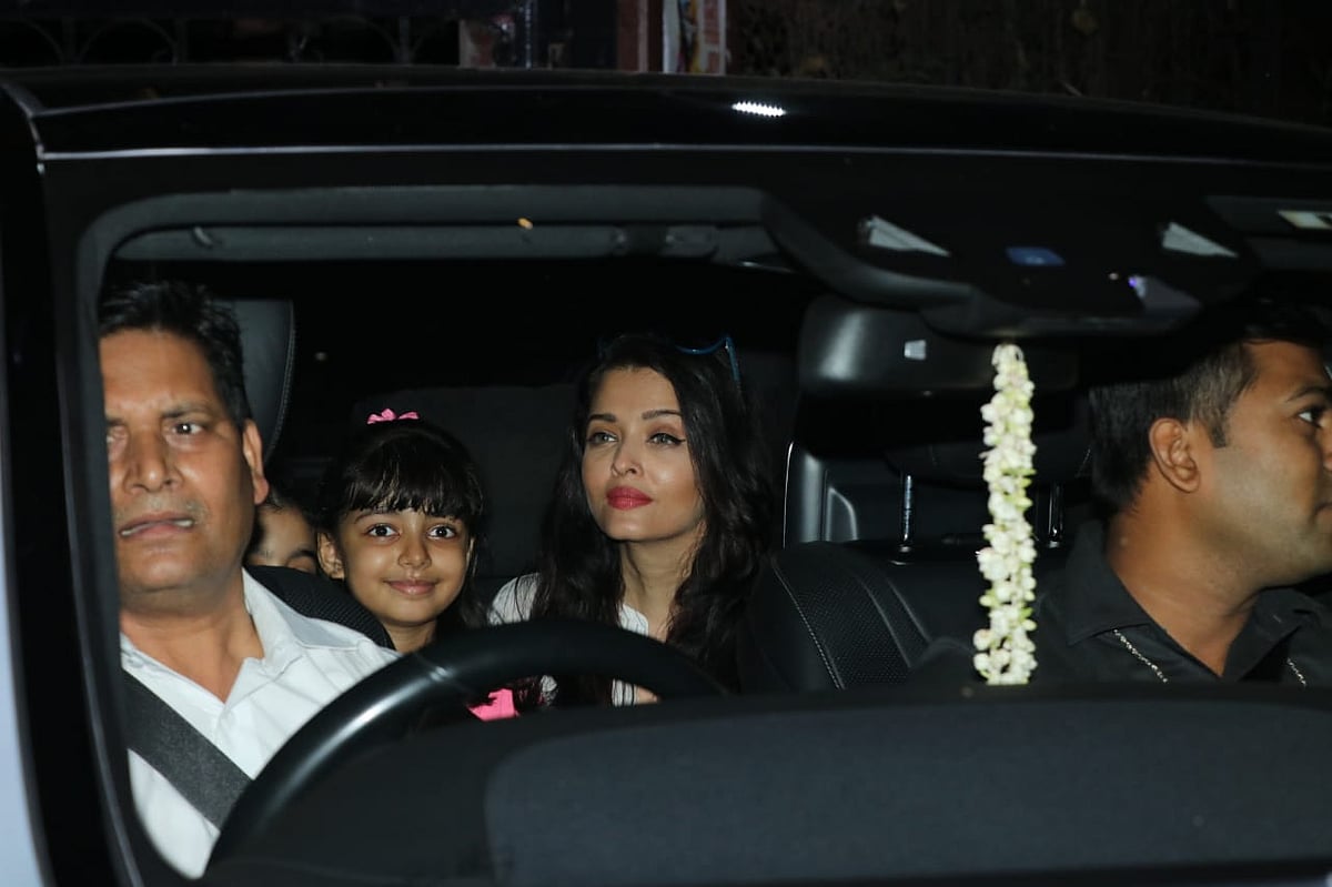 Aishwarya Rai stepped out with daughter Aaradhya