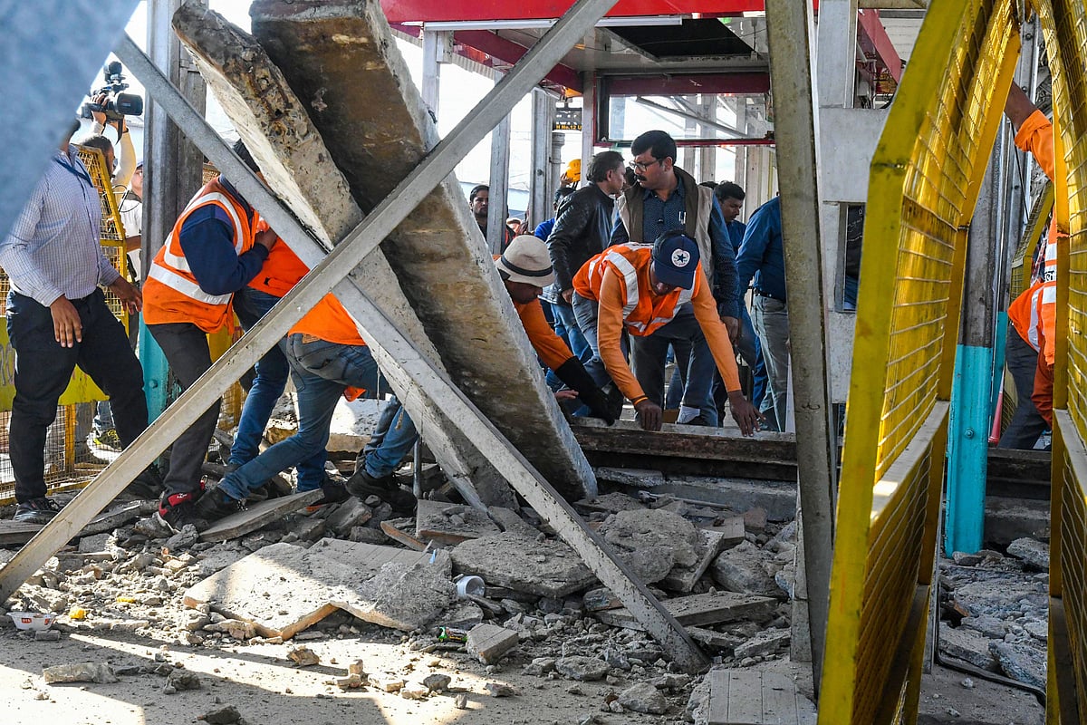 10 injured as ramp of bridge collapses at Bhopal Railway station