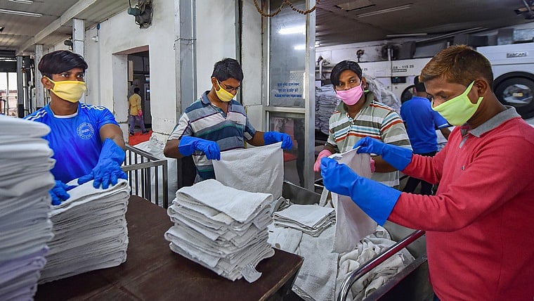 Coronavirus in Pune: Furniture, vehicle repair, laundry, footwear shops to open; Check out full list and timings 