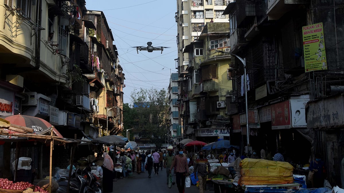 Mumbai Police flyin a air drone to send their message to people. 