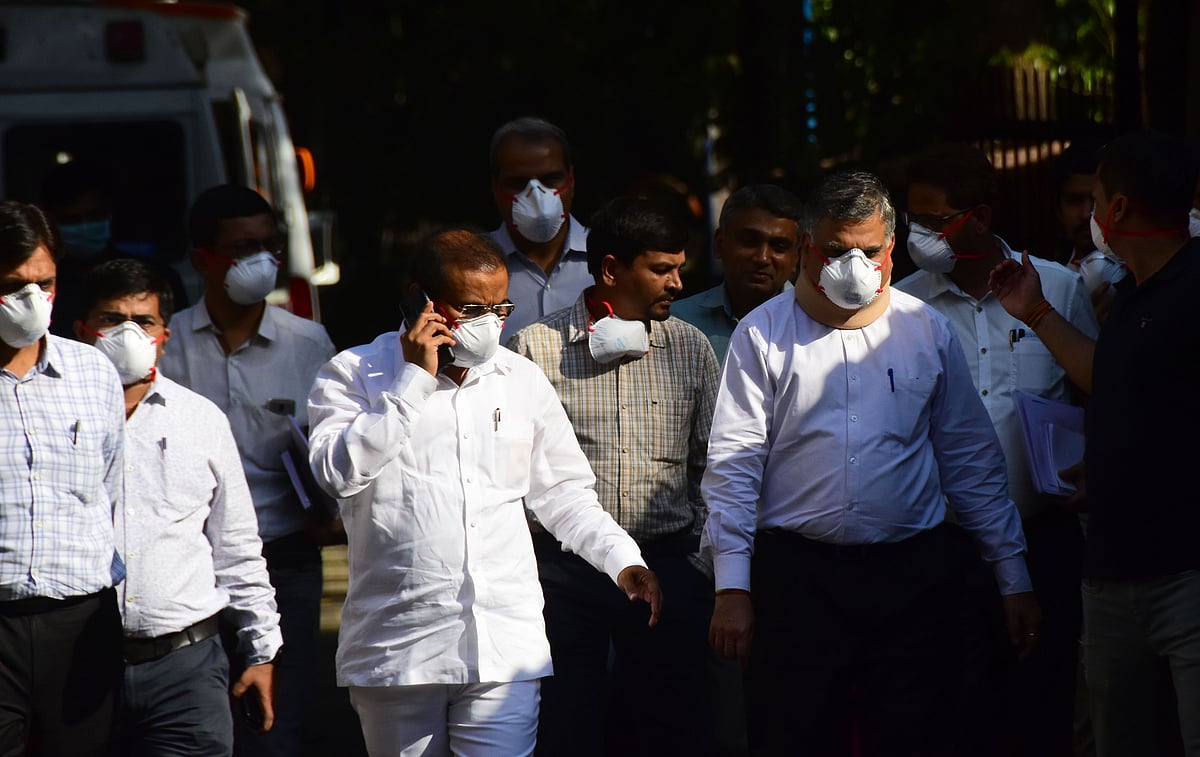 Health Minister Rajesh Tope at Kasturba Hospital