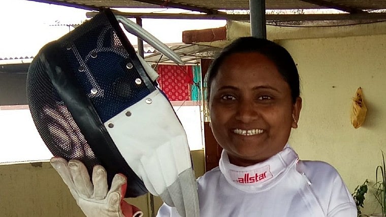International Women's Day 2020: Meet Anuradha Solanki, a waiter at Mantralaya who dreams to win 2022 Asian Para Games